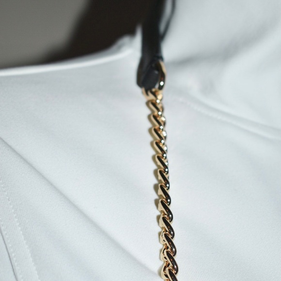 TORY BURCH ROBINSON CONVERTIBLE SHOULDER BAG - Picture 6 of 11